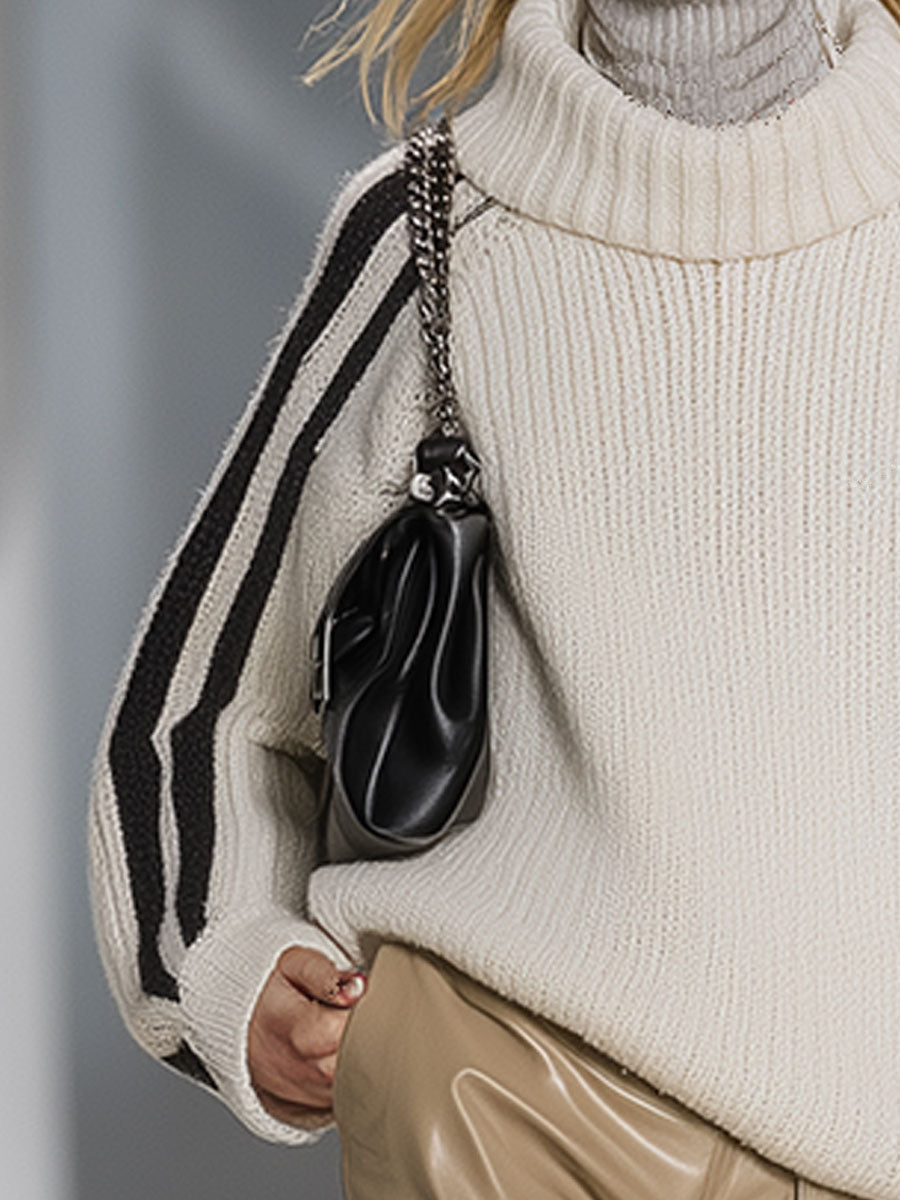 High-End Fashion Loose Turtleneck Black And White Knitted Sweater