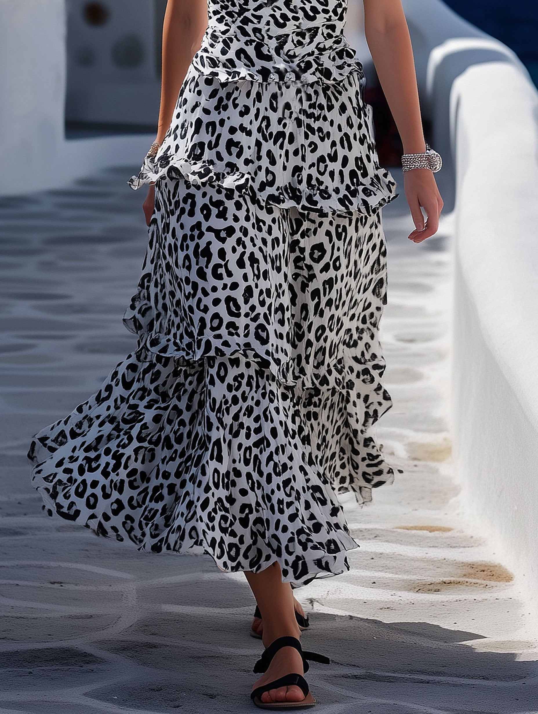 Elegant Black Leopard Print White Sleeveless Maxi Dress